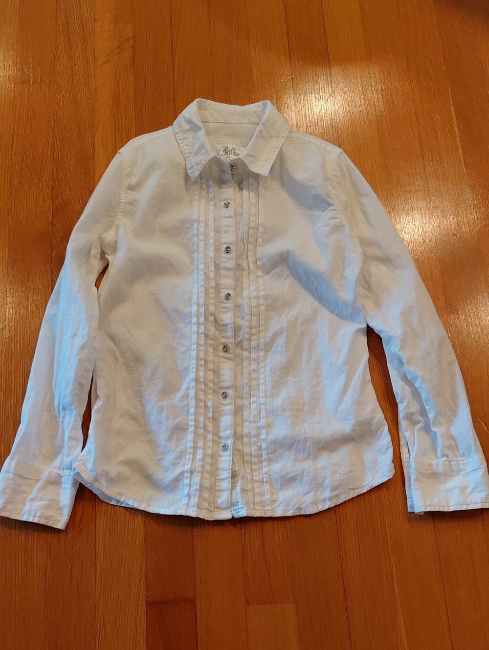 Justice White Button-Front Long Sleeve Shirt with Pintuck Detail Girls 10